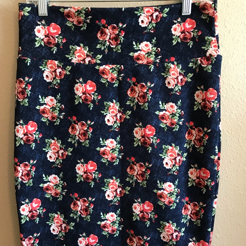 LuLaRoe Cassie Skirt